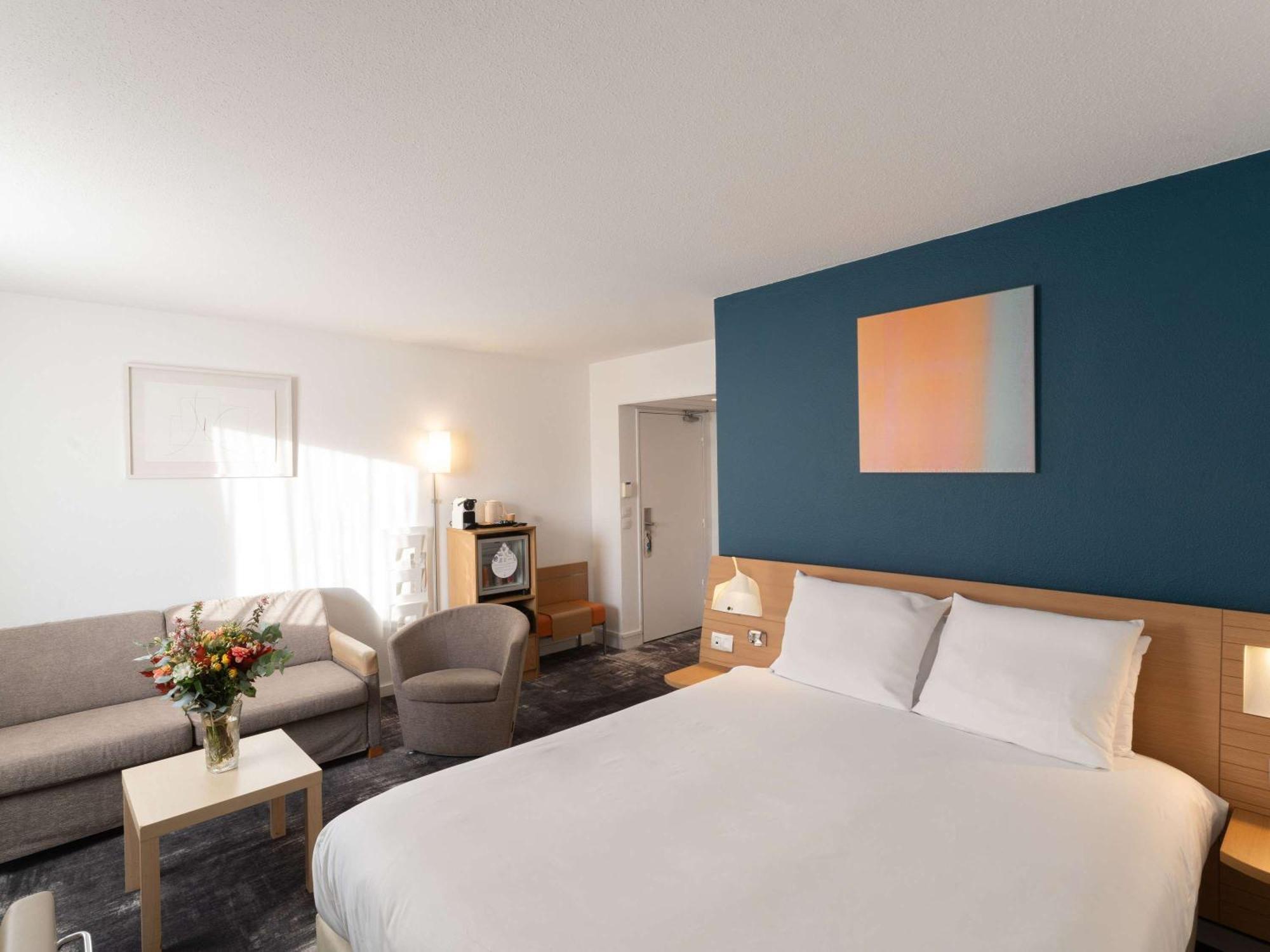 Novotel Nantes Centre Bord De Loire Kültér fotó