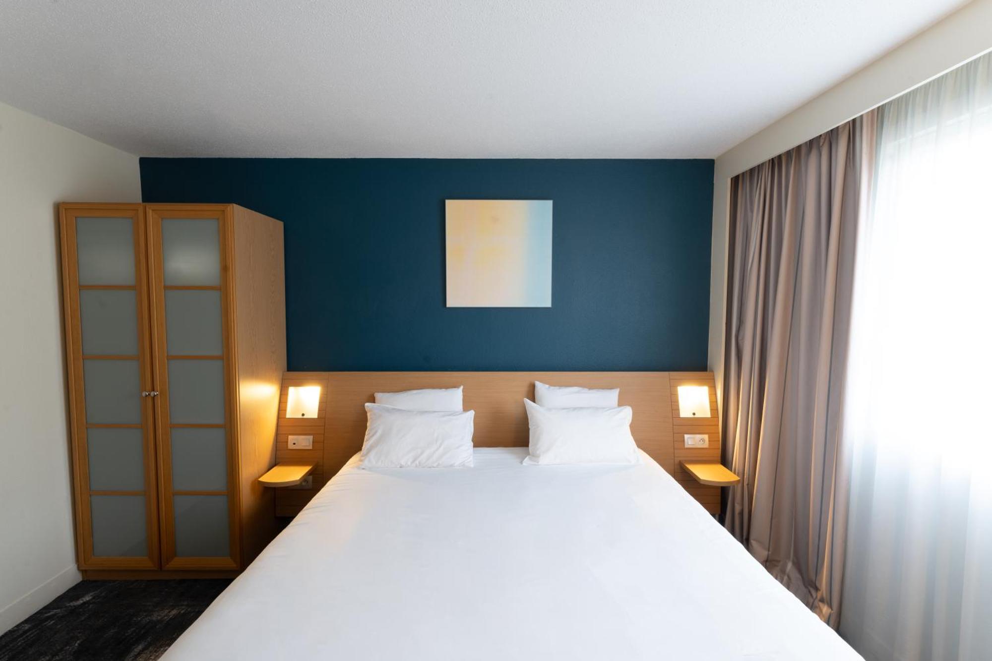 Novotel Nantes Centre Bord De Loire Kültér fotó