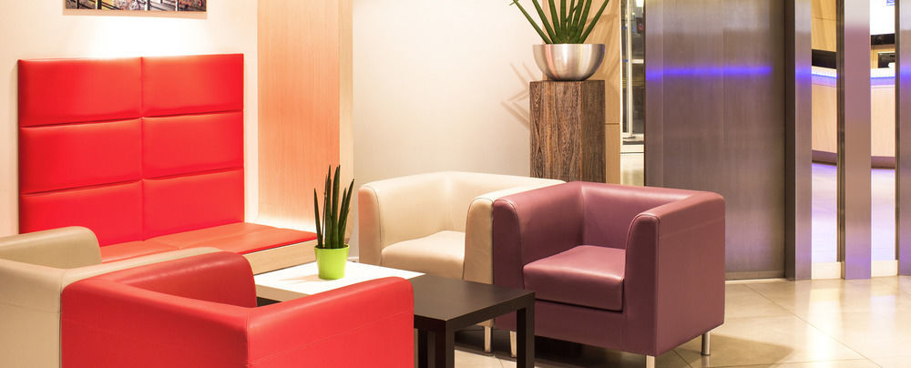 Novotel Nantes Centre Bord De Loire Kültér fotó